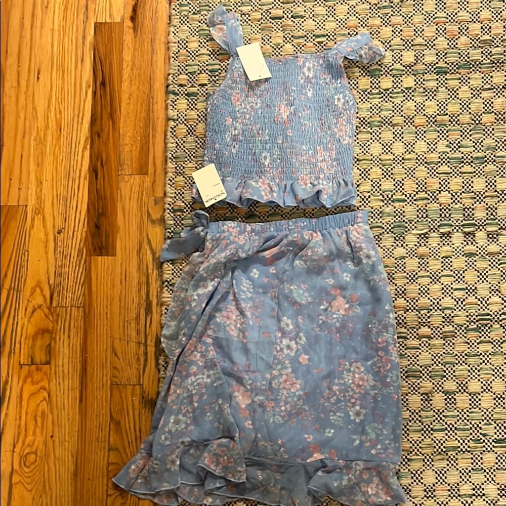 NWT Floral Blue Kids Set